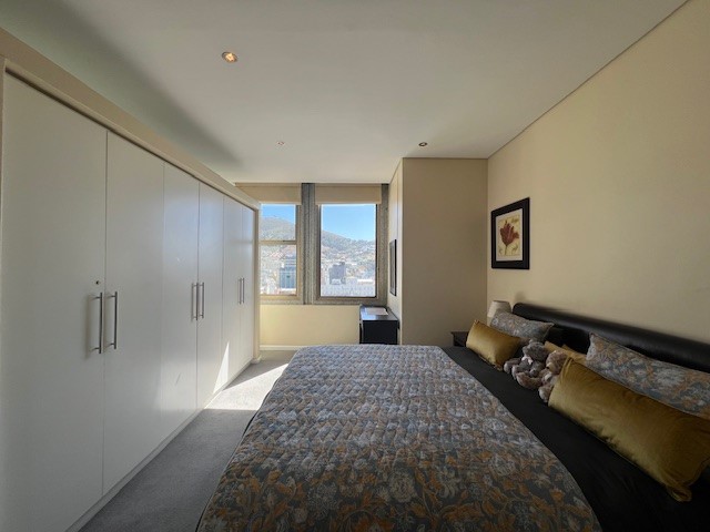 1 Bedroom Property for Sale in Cape Town City Centre Western Cape